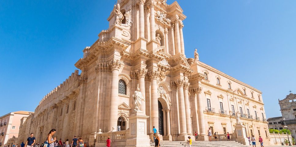 Il duomo di Siracusa: il cuore della città